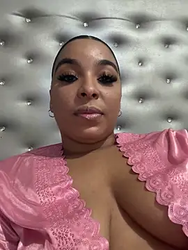 EileenBenzon online show from 02-26-26, 05:23