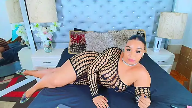 EileenBenzon online show from 03-21-26, 03:22