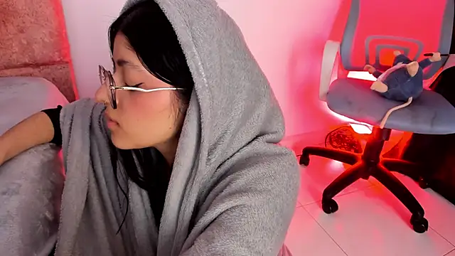 Snapshot of lana_dol chatting on 01-27-25, 03:28 lana dol online show from 01-27-25, 03:28