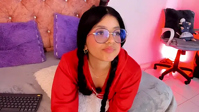 Snapshot of lana_dol chatting on 01-28-25, 12:22 lana dol online show from 01-28-25, 12:22