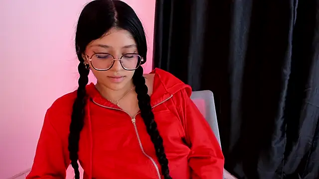 Snapshot of lana_dol chatting on 01-28-25, 06:28 lana dol online show from 01-28-25, 06:28