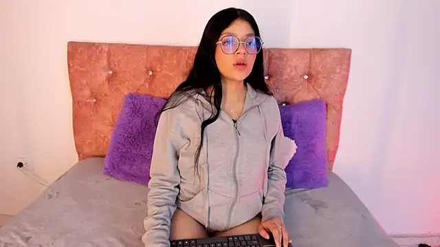 Snapshot of lana_dol chatting on 01-29-25, 12:02 lana dol online show from 01-29-25, 12:02