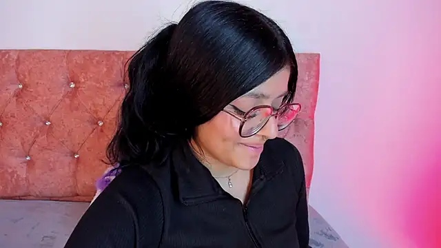 Snapshot of lana_dol chatting on 02-10-25, 06:13 lana dol online show from 02-10-25, 06:13