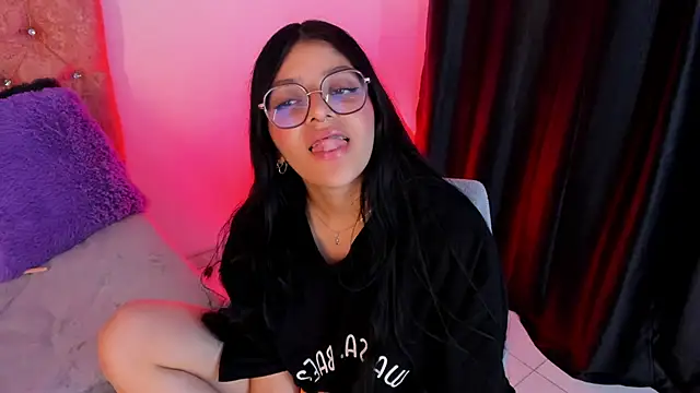 Snapshot of lana_dol chatting on 02-11-25, 02:57 lana dol online show from 02-11-25, 02:57