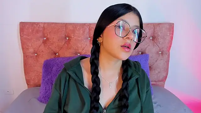 Snapshot of lana_dol chatting on 02-12-25, 12:01 lana dol online show from 02-12-25, 12:01