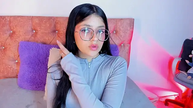 Snapshot of lana_dol chatting on 02-13-25, 12:00 lana dol online show from 02-13-25, 12:00