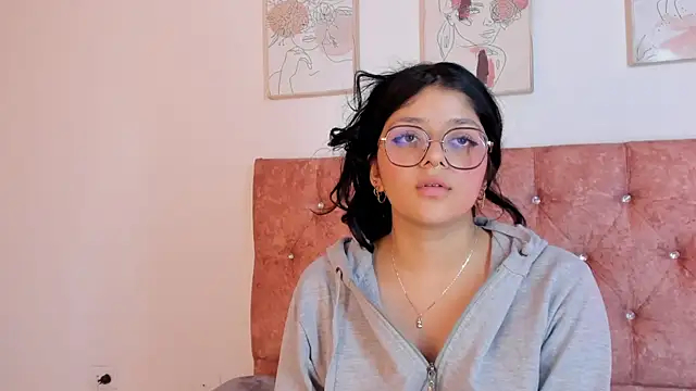 Snapshot of lana_dol chatting on 03-05-25, 06:23 lana dol online show from 03-05-25, 06:23