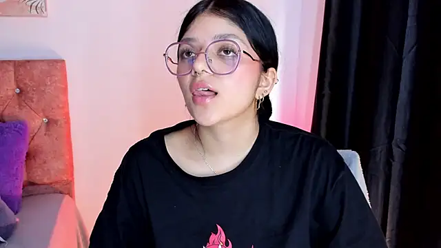 Snapshot of lana_dol chatting on 03-10-25, 03:41 lana dol online show from 03-10-25, 03:41