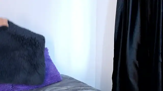 Snapshot of lana_dol chatting on 03-17-25, 06:32 lana dol online show from 03-17-25, 06:32