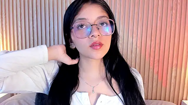 Snapshot of lana_dol chatting on 09-25-25, 12:09 lana dol online show from 09-25-25, 12:09