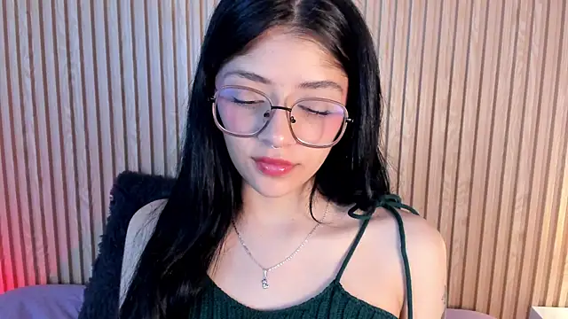 Snapshot of lana_dol chatting on 09-29-25, 12:10 lana dol online show from 09-29-25, 12:10