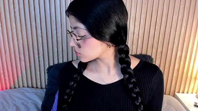 Snapshot of lana_dol chatting on 09-30-25, 01:38 lana dol online show from 09-30-25, 01:38