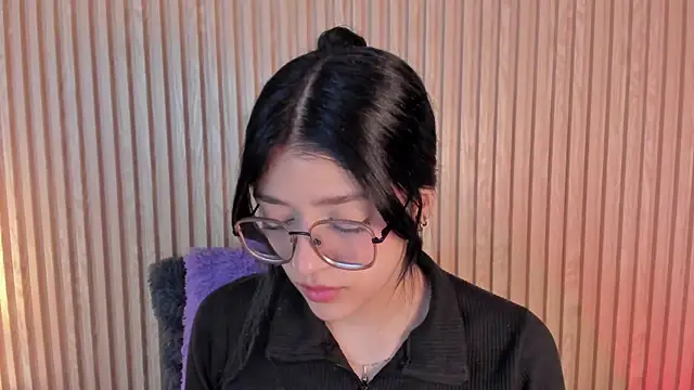 Snapshot of lana_dol chatting on 11-08-25, 01:11 lana dol online show from 11-08-25, 01:11