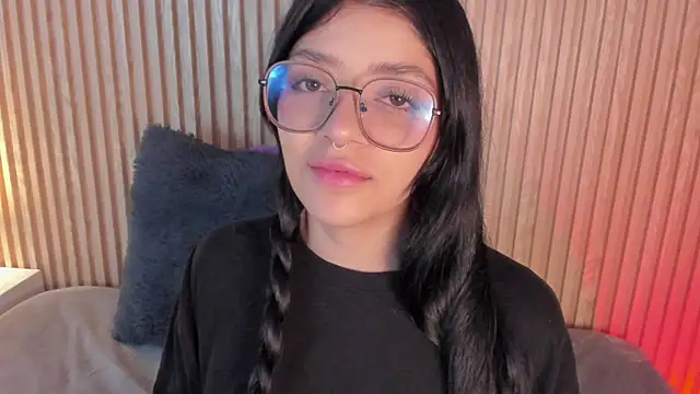 Snapshot of lana_dol chatting on 11-10-25, 01:21 lana dol online show from 11-10-25, 01:21