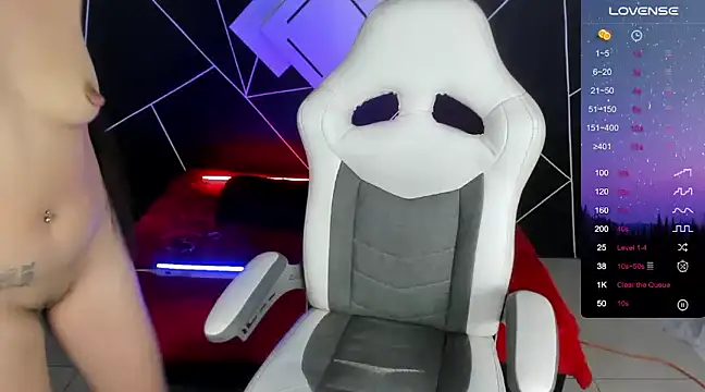 sofiakey online show from 01-28-25, 09:19