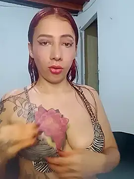 cherrydelioncourt online show from 03-20-25, 07:58