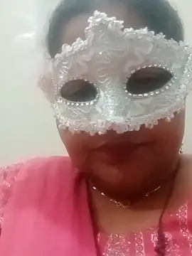 Snapshot of seemi_bhabhi chatting on 01-22-25, 09:02 seemi bhabhi online show from 01-22-25, 09:02