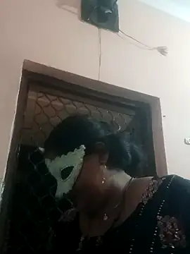 Snapshot of seemi_bhabhi chatting on 02-28-25, 05:48 seemi bhabhi online show from 02-28-25, 05:48