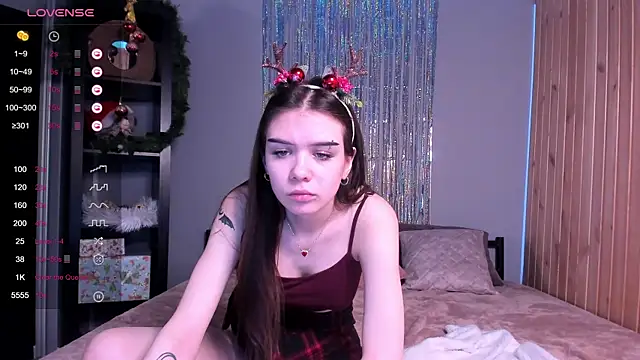 SweetyDeviliya online show from 12-26-24, 07:35