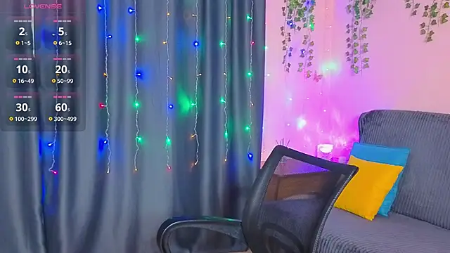 Snapshot of cross_the_line chatting on 09-30-25, 11:26 cross the line online show from 09-30-25, 11:26