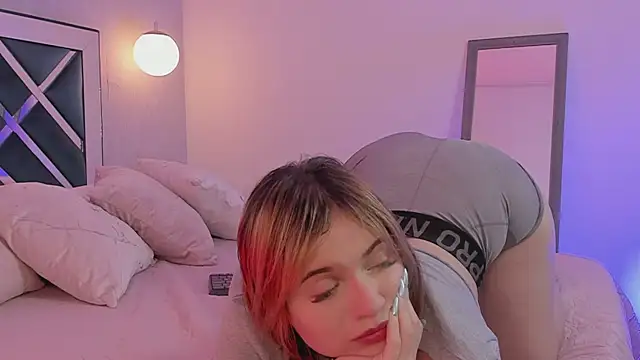 ibella7 online show from 03-19-25, 01:43