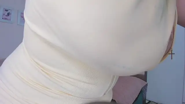 Snapshot of ibella7 chatting on 02-16-26, 07:32 ibella7 online show from 02-16-26, 07:32