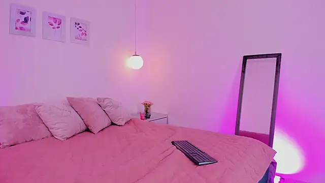 ibella7 online show from 03-03-26, 07:42