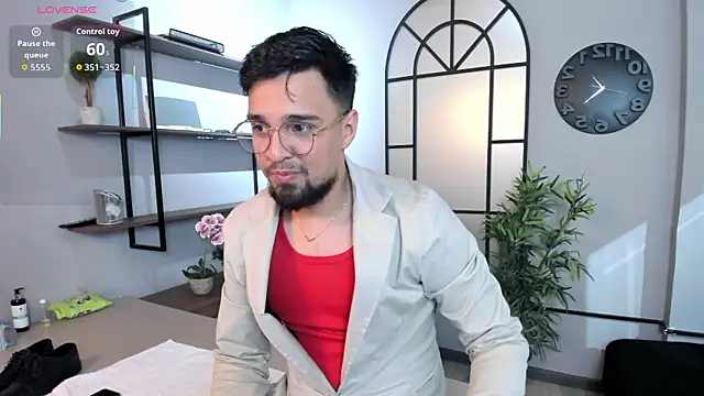 Edward max online show from 03-23-26, 03:43