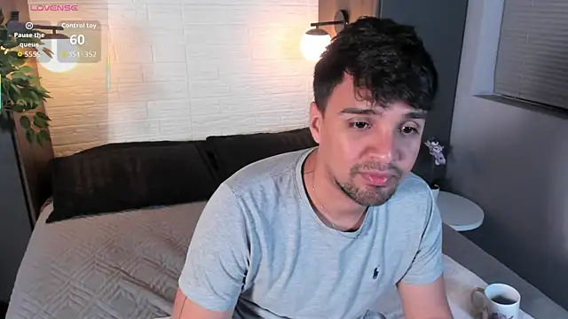 Edward max online show from 04-07-26, 04:02