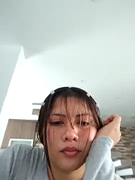 Snapshot of Elsa_sweet chatting on 06-11-26, 02:59 Elsa sweet online show from 06-11-26, 02:59