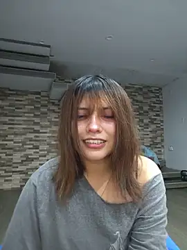 Snapshot of Elsa_sweet chatting on 06-19-26, 11:30 Elsa sweet online show from 06-19-26, 11:30