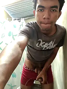 Reynold2608 online show from 01-26-25, 05:23