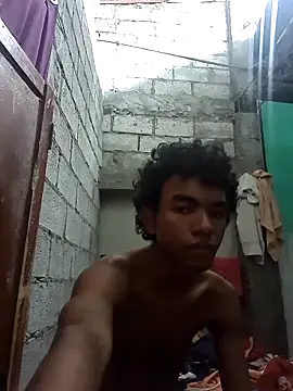 Reynold2608 online show from 09-10-25, 07:47