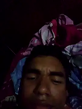 Reynold2608 online show from 04-21-26, 01:42