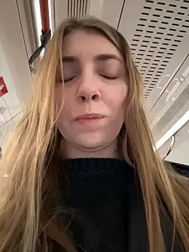 Sunny   Bunny online show from 12-04-25, 09:51