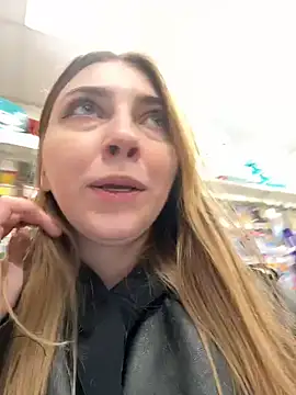 Sunny   Bunny online show from 12-22-25, 12:35