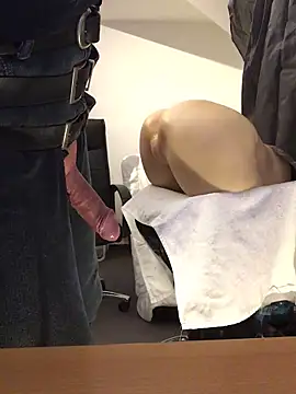 Snapshot of Inseminator69 chatting on 03-10-25, 12:26 Inseminator69 online show from 03-10-25, 12:26