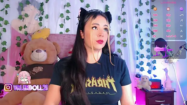 Sex valentinaa online show from 06-30-26, 04:30