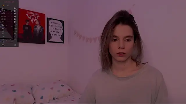 Snapshot of _ni_kiss chatting on 01-10-25, 08:48 ni kiss online show from 01-10-25, 08:48