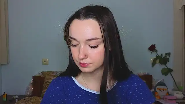 Wild Sophie  online show from 12-30-24, 09:19