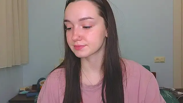 Wild Sophie  online show from 01-25-25, 08:21