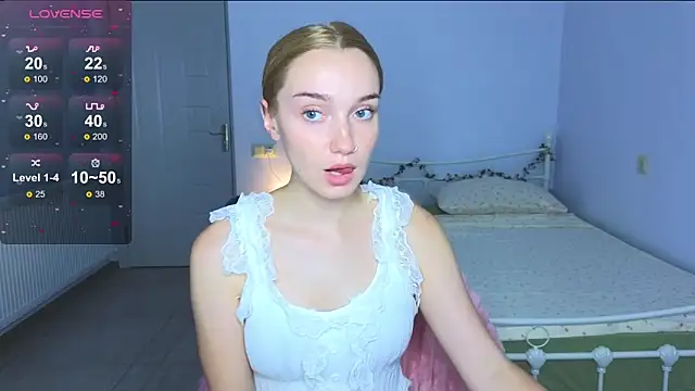 Wild Sophie  online show from 10-05-25, 04:49