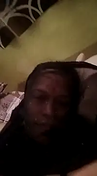 Snapshot of Anika-Bhabhi chatting on 01-14-25, 08:20 Anika-Bhabhi online show from 01-14-25, 08:20