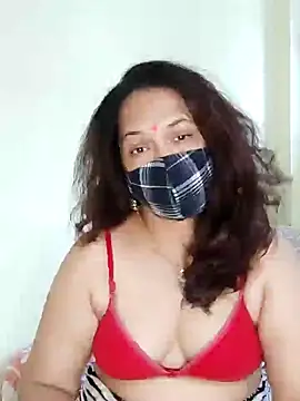 Snapshot of Anika-Bhabhi chatting on 01-18-25, 07:07 Anika-Bhabhi online show from 01-18-25, 07:07