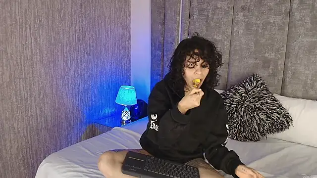 KatherineGomez online show from 02-04-26, 02:17