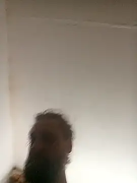 Ozomitro online show from 02-15-25, 01:05