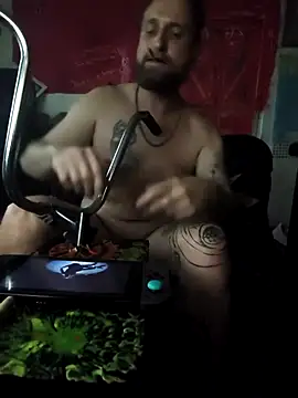 Ozomitro online show from 10-10-25, 03:44