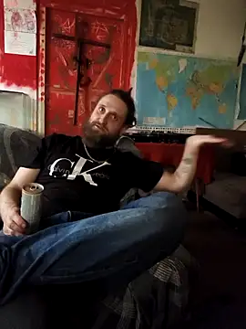 Ozomitro online show from 02-06-26, 02:20