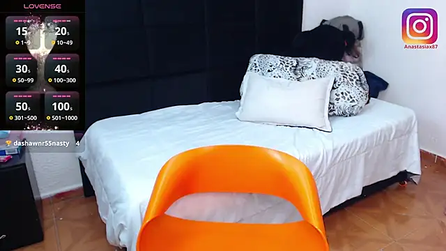Anastasiax87 online show from 01-17-25, 10:45