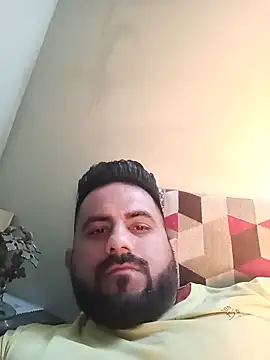 Snapshot of Vickymehra005 chatting on 01-16-25, 07:20 Vickymehra005 online show from 01-16-25, 07:20